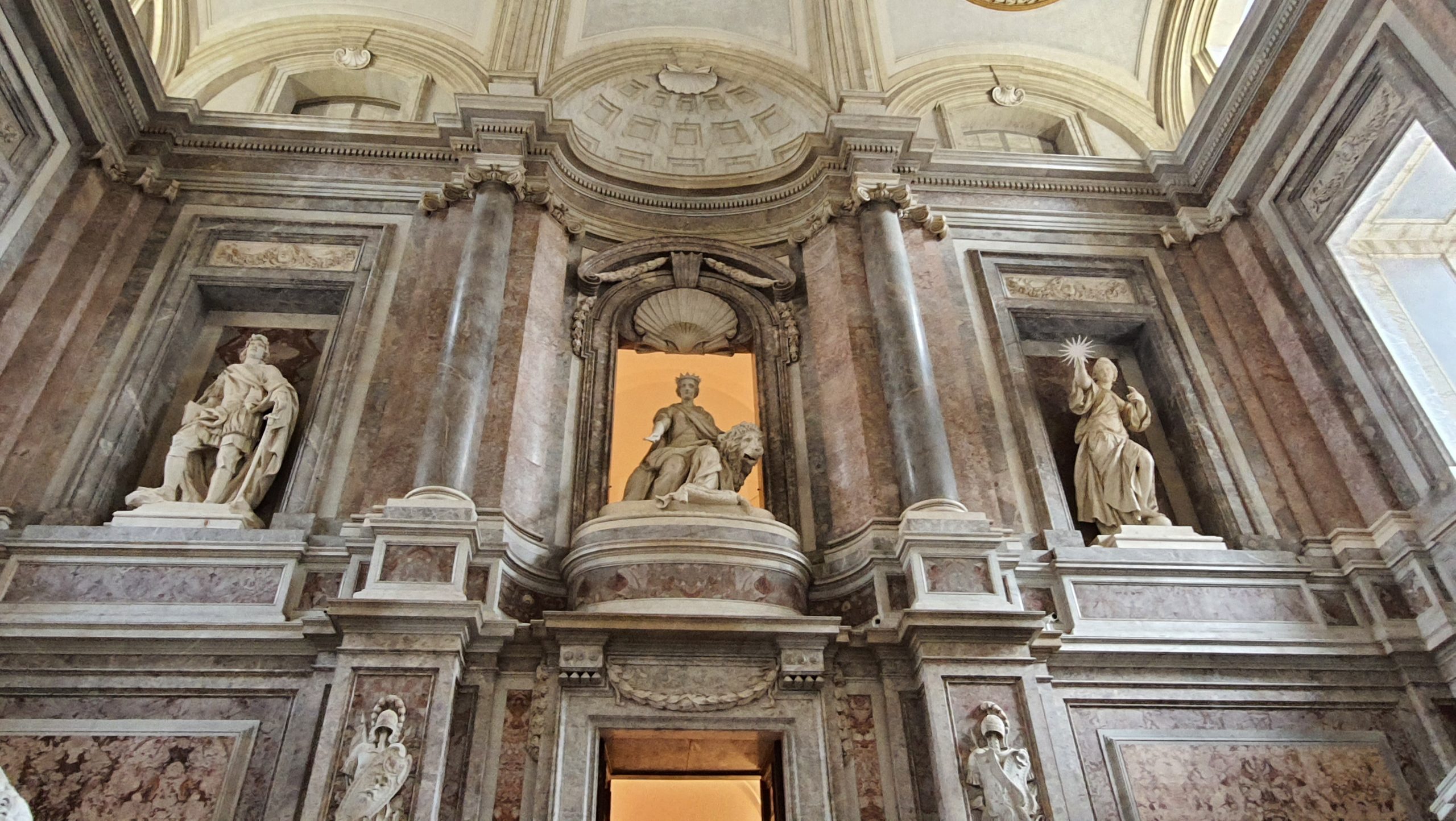 Reggia di Caserta statue